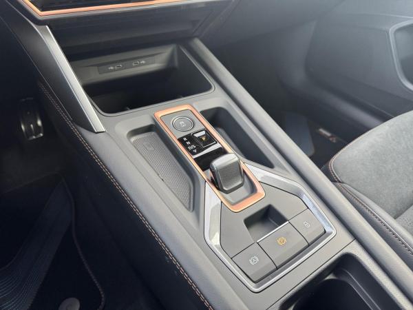 Cupra Formentor VZ (333PS) MATRIX Sennheiser Intelligent Drive