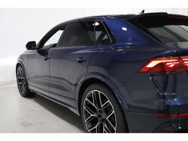 Audi RS Q8 4.0 TFSI*UPE187*FACELIFT*Pano* B&OAdv*Laser*SoftClose * Audi RS Q8 4.0 TFSI*UPE187*FACELIFT*Pano* B&OAdv*Laser*SoftClose *