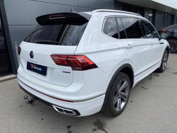 Volkswagen Tiguan Allspace 2.0 TDI DSG R-Line 4MOT NAVI RFK Matrix-LED AHK