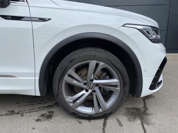 Volkswagen Tiguan Allspace 2.0 TDI DSG R-Line 4MOT NAVI RFK Matrix-LED AHK
