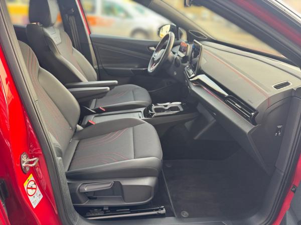 Volkswagen ID.5 GTX 4Motion 360 HUD EASYOPEN H&K DCC INKL. WINTERRÄDER + GARANTIE