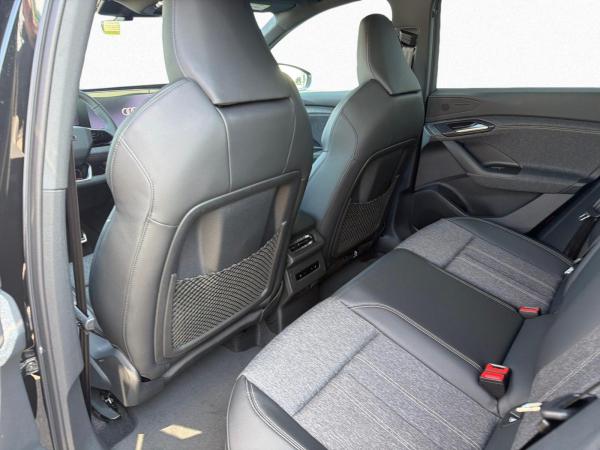 Audi e-tron Q6 S line businessperf. *AHK*