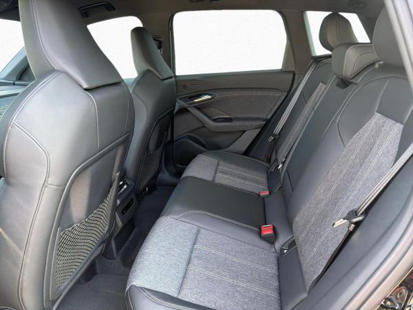 Audi e-tron Q6 S line businessperf. *AHK*