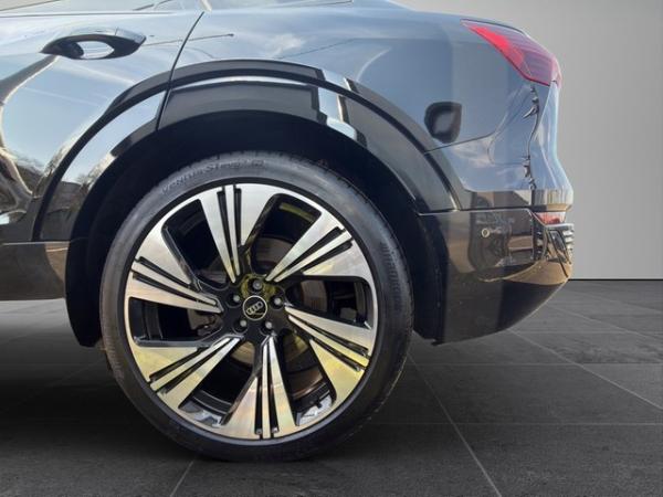 Audi Q8 Sportback e-tron 50 S line quattro