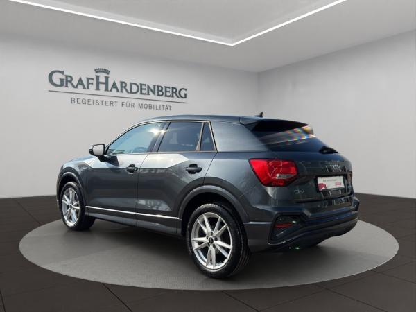 Audi Q2 S-Line 40TFSI Quat. Navi AHK Rückfahrkamera