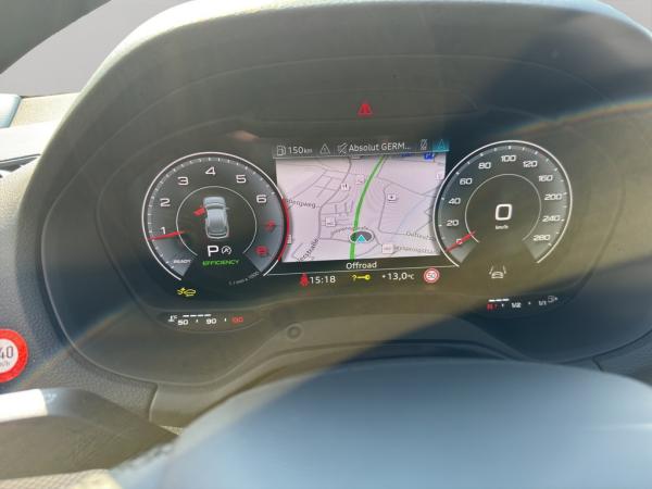 Audi Q2 S-Line 40TFSI Quat. Navi AHK Rückfahrkamera