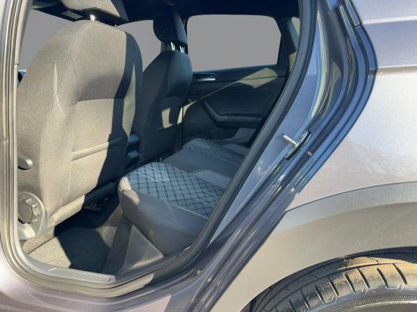 Volkswagen Taigo 1.5 TSI DSG R-Line Navi AppConnect Einparkhilfe