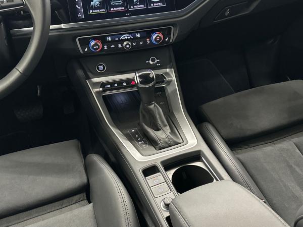 Audi Q3 Sportback 35 TFSI S line *LED*AHK*Navi*
