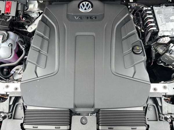 Volkswagen Touareg 4Motion R-Line Final Edition NACHT AHK PANO MASSAGE *SOFORT VERFÜGBAR*