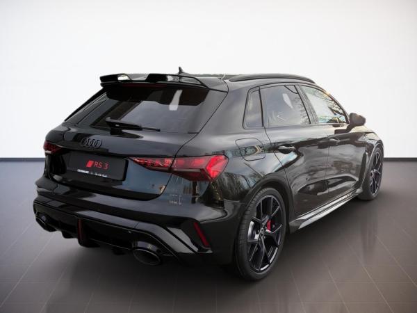 Audi RS3 Sportback S tronic 5J-GARANTIE,RS-SPORTABGASANLAGE,NAVI,MATRIX,KAMERA,KLIMA,PDC,GRA