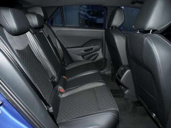 Volkswagen T-Roc 1.5 eTSI DSG R-Line NAVI KAMERA IQ.LIGHT HuD