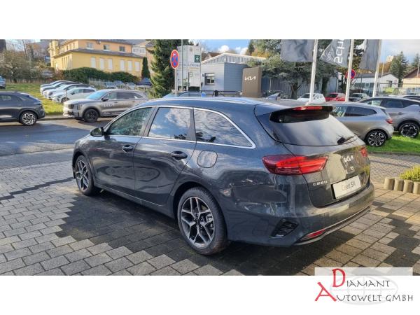 Kia Ceed SW 1.5T Automatik Ultimate Edition mit Style-Paket *Sofort Verfügbar*