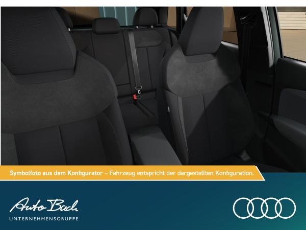 Audi Q3 SUV e-hybrid S tronic