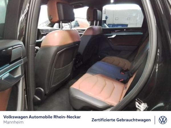 Volkswagen Touareg 3.0 TDI R-Line GAR2030 Navi AHK Pano uvm