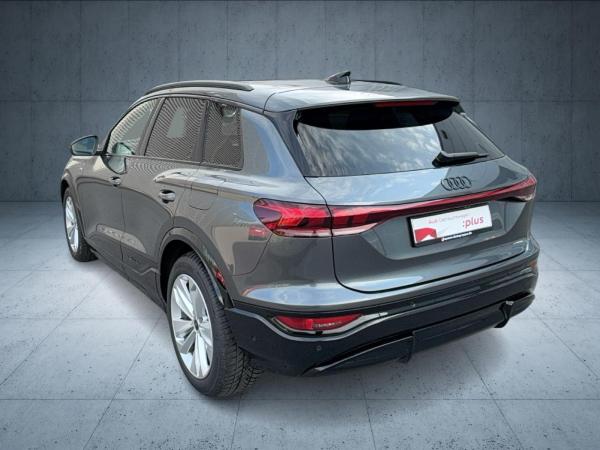 Audi Q6 e-tron Q6 SUV e-tron Luft HUD PANO 21 Luft Matrix AHK