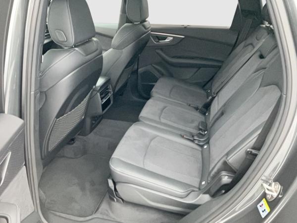 Audi Q7 SUV S line TDI quattro 210 kW tiptronic