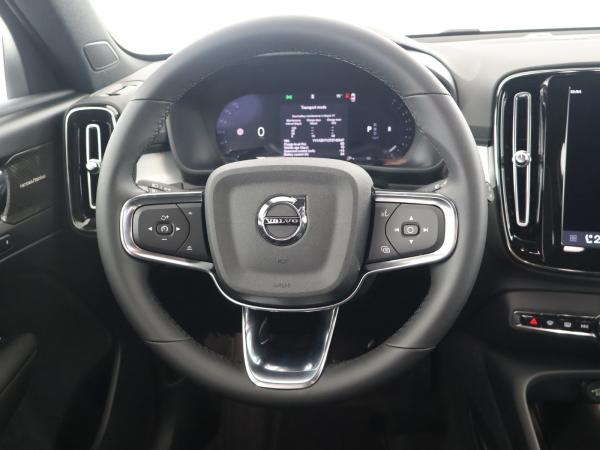 Volvo XC40 B3 Plus Dark inkl. Winterräder ❗Lagerwagenabverkauf❗