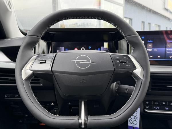 Opel Frontera GS Elektro, 83 kW (113 PS), 43 kWh