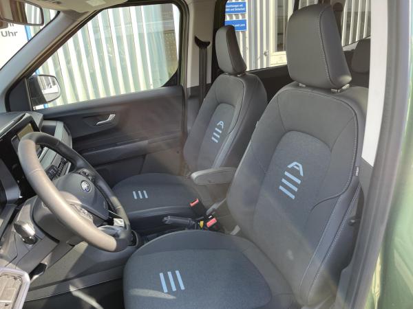 Ford Tourneo Courier Active 125 PS Automatik * Sofort Verfügbar*