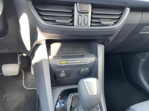 Ford Tourneo Courier Active 125 PS Automatik * Sofort Verfügbar*