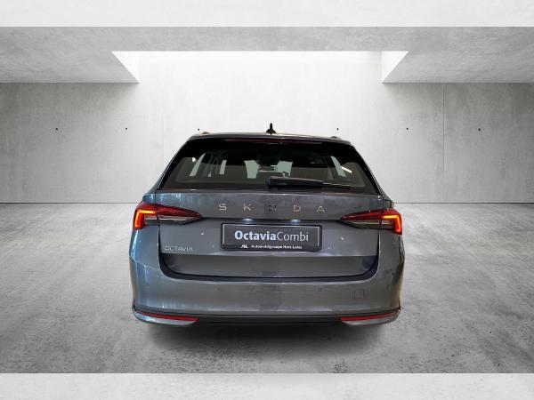 Skoda Octavia Combi 1.5 TSI ESSENCE SOFORT VERFÜGBAR