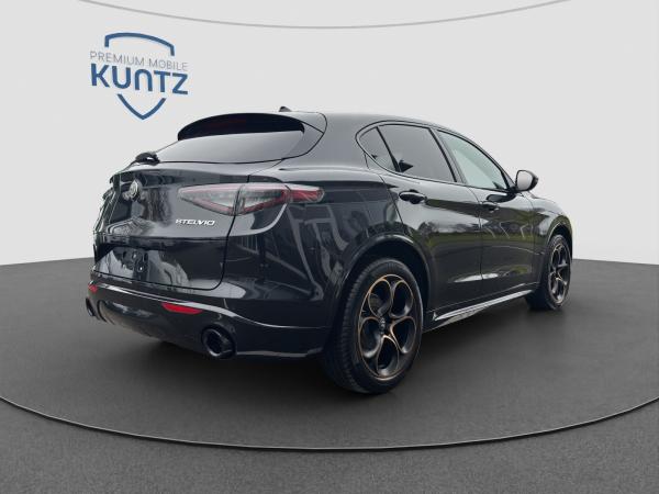 Alfa Romeo Stelvio Intensa 2.2 Diesel elek. Anhängerkupplung