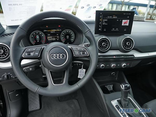 Audi Q2 35 TFSI advanced LED PDC hi. Sitzh.