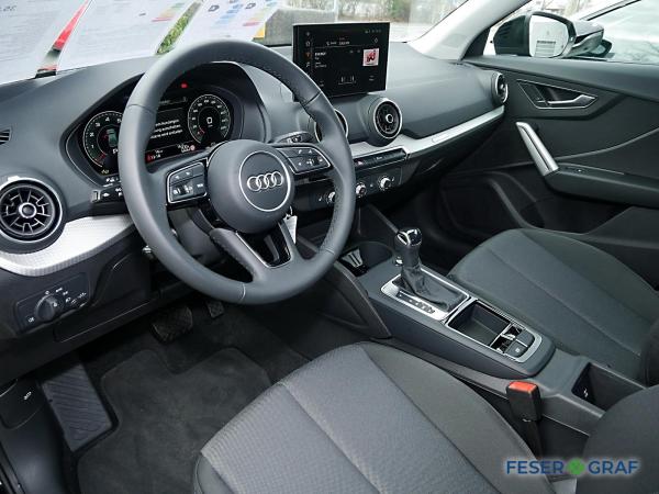 Audi Q2 35 TFSI advanced LED PDC hi. Sitzh.