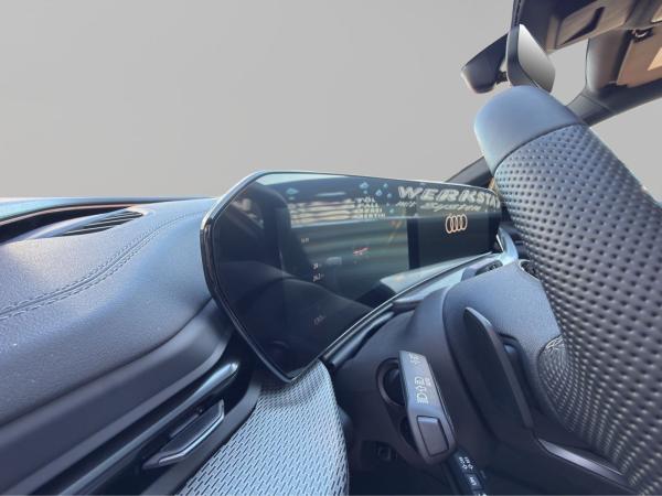 Audi Q5 SUV TDI quattro S line Matrix LED Pano HuD Audi Q5 SUV TDI quattro S line Matrix LED Pano HuD