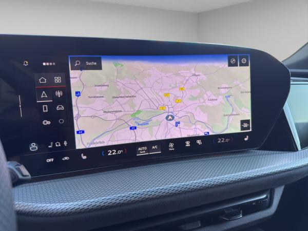 Audi Q5 SUV TDI quattro S line Matrix LED Pano HuD Audi Q5 SUV TDI quattro S line Matrix LED Pano HuD