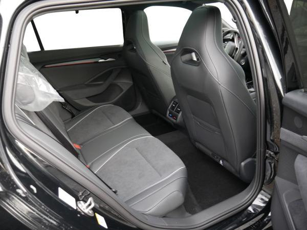 Skoda Superb Combi 2.0 TDI DSG Sportline 4x4 AHK  Pano *842*