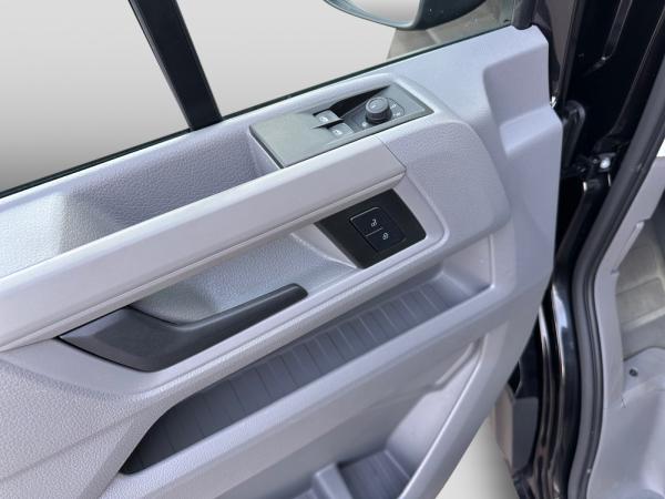 Volkswagen Crafter 35 Kasten MR 2,0TDI EPH KAMERA APP