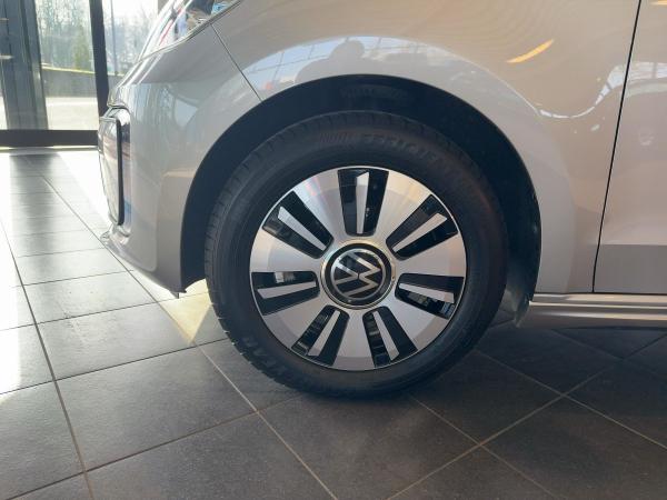 Volkswagen up! e-up! Style Plus Klimaautomatik beh. Frontscheibe