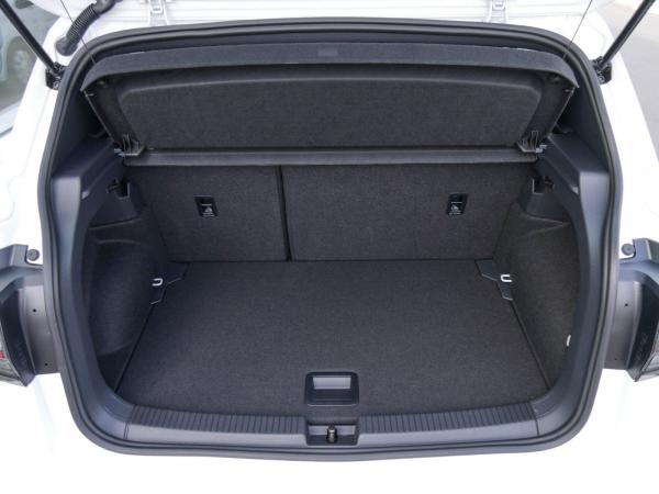 Volkswagen T-Cross R-Line 1.0 TSI AHK Kamera Matrix Navi
