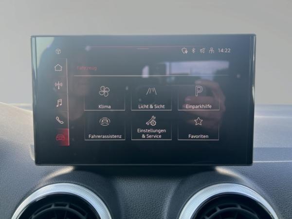 Audi Q2 basis 35 TFSI 110(150) kW(PS) S tronic 18''