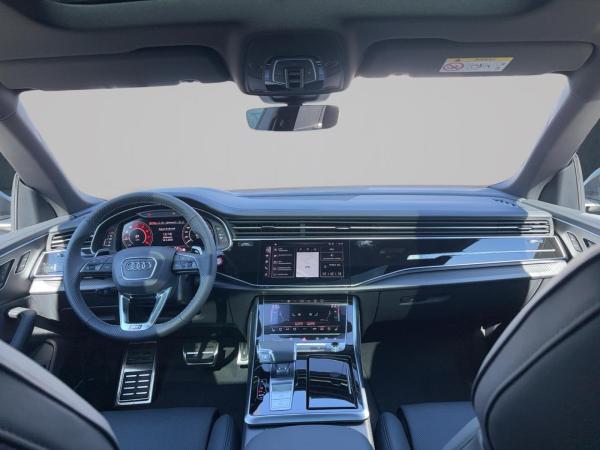 Audi RS Q8 performance RS-AGA/KERAMIK 305KM/H PANO AHK *SOFORT VERFÜGBAR*