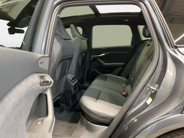 Audi e-tron Q6 SUV S line businessperformance