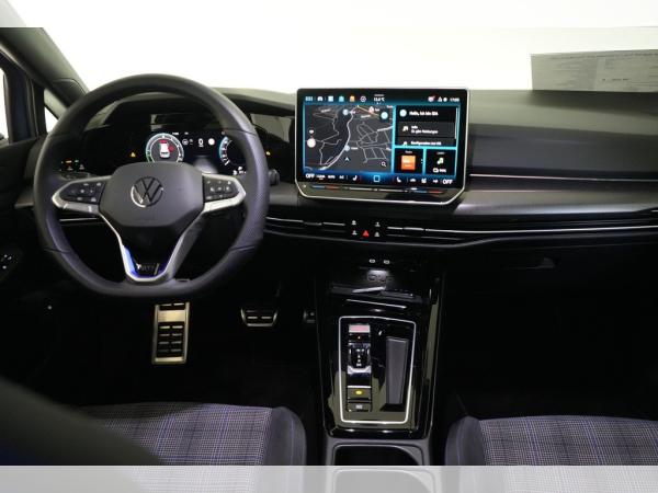 Volkswagen Golf VIII GTE 1.5 TSI / SOFORT VERFÜGBAR !