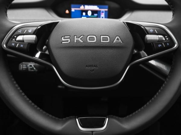 Skoda Elroq 50 Tour Studio AHK Navi Kamera