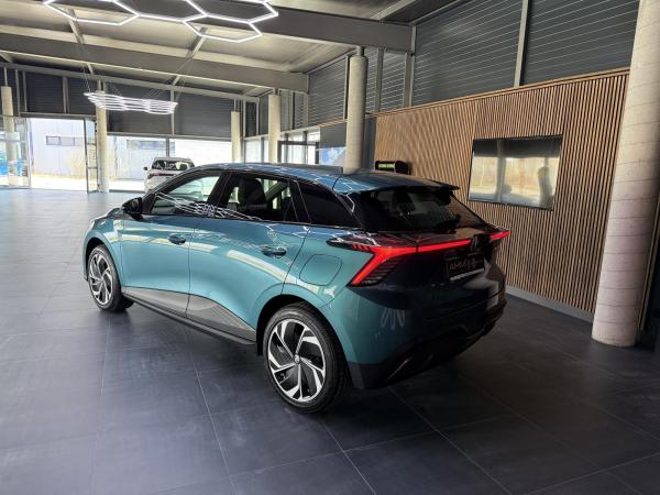 MG MG4 Premium*77kWh*245PS*545km*Förderfähig!