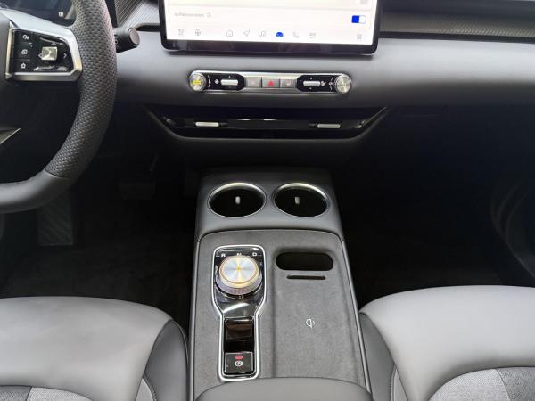 MG MG4 Premium*77kWh*245PS*545km*Förderfähig!