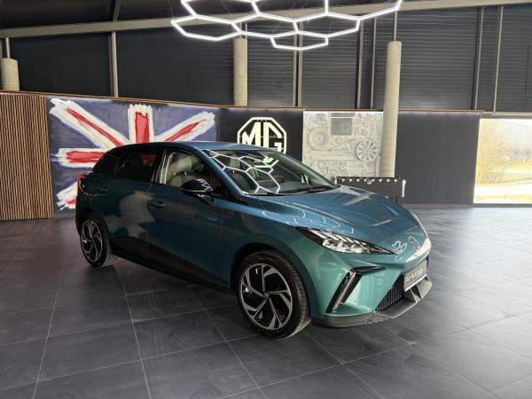 MG MG4 Premium*64kW*452km*LED*Navi*Förderfähig!
