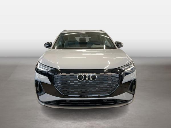 Audi Q4 e-tron Q4 45 e-tron ACC AHK AUT Fernlichtass. LM