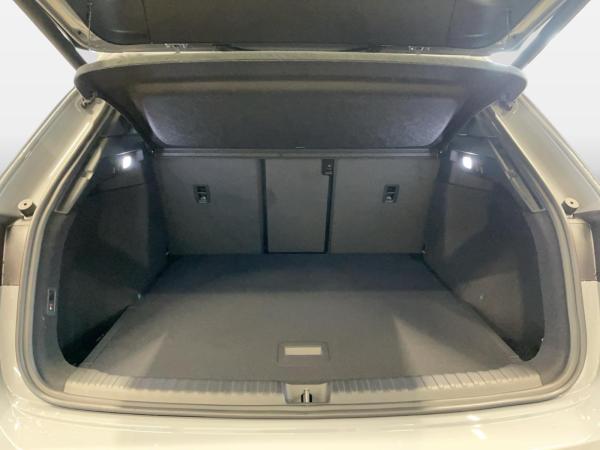 Audi Q4 e-tron Q4 45 e-tron ACC AHK AUT Fernlichtass. LM