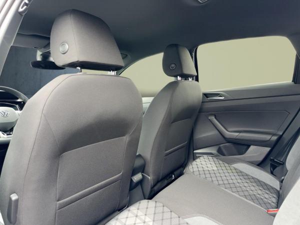 Volkswagen Taigo R-Line 1,0 l TSI OPF 85 kW (116 PS) 7-Gang-DSG  mit Ganzjahresreifen!! *SOFORT VERFÜGBAR*