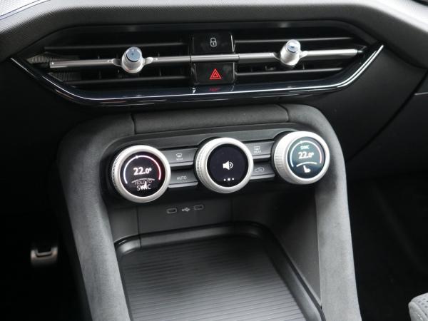 Skoda Kodiaq 1.5 TSI DSG i.V. Hybrid Sportline LED AHK *847*