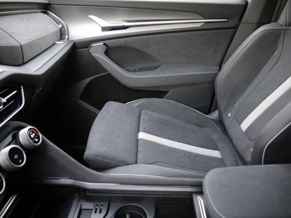 Skoda Kodiaq 1.5 TSI DSG i.V. Hybrid Sportline LED AHK *847*