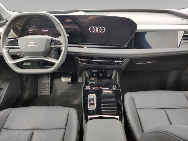 Audi e-tron Q6 SportbackS-Line Luftfed B&O AHK HeadUp