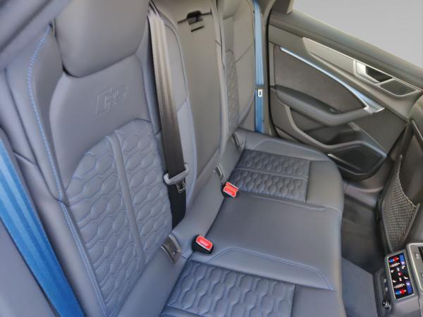 Audi RS6 Avant performance 4.0 TFSI RS-Abgas Matrix