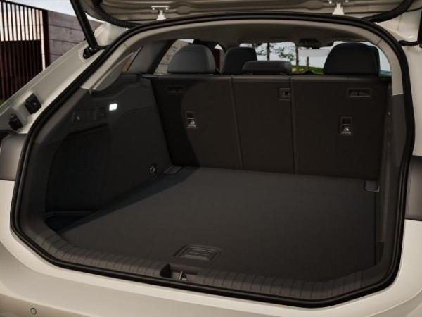 Audi A6 e-tron Avant Audi A6 e-tron Avant